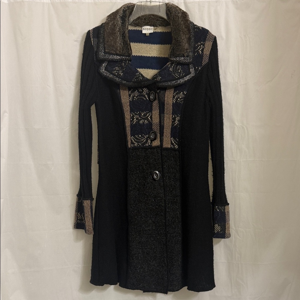Sioni Blue, Black and Cream Textured Knit Sweater Coat Faux Fur Collar. Medium